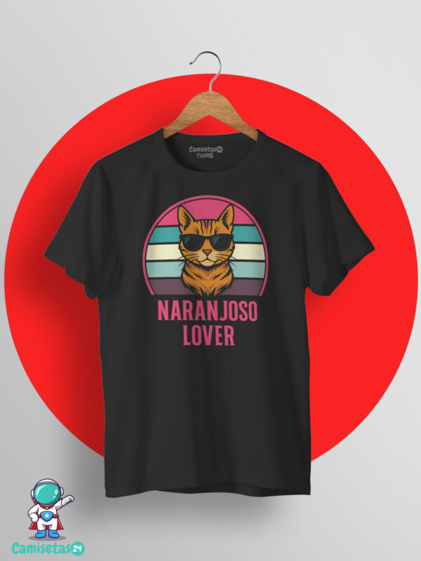 Camiseta Gato Naranjoso Lover retro vintage con gato naranja de gafas de sol y diseño original para amantes de los gatos, impresión DTG.